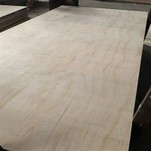 Contrachapado de madera blanda canadiense